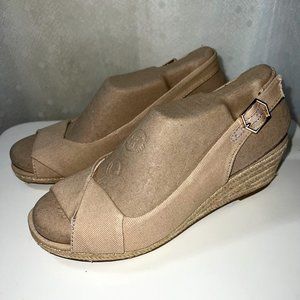 Life Stride Socialite Taupe Canvas Wedge Sandal 7.5M